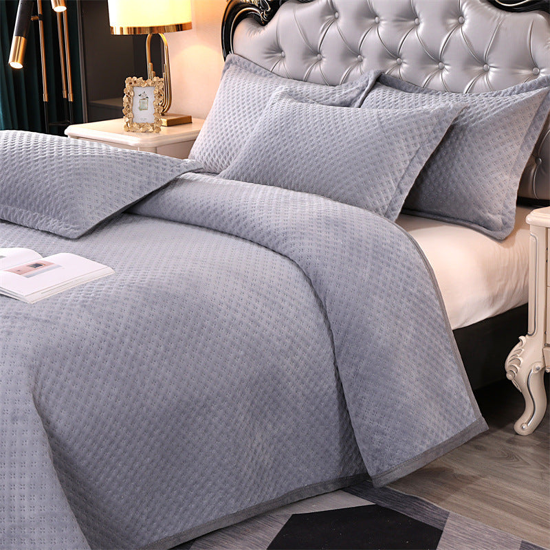 Milk Fiber Pure Color Quilted Bedspread